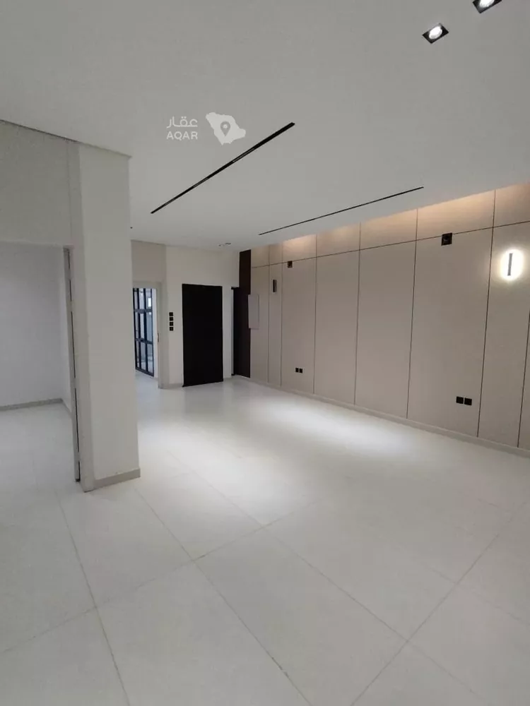 Floor for Sale in Riyadh Ad Duraihimiyah 3