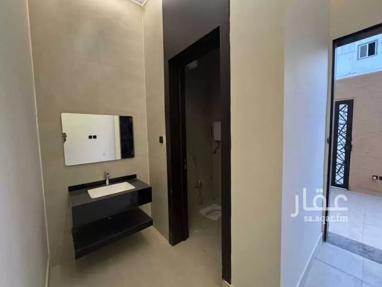 دور للبيع في شارع احمد بن مغيث الصدفي, حي طويق, مدينة الرياض, منطقة الرياض صورة 3