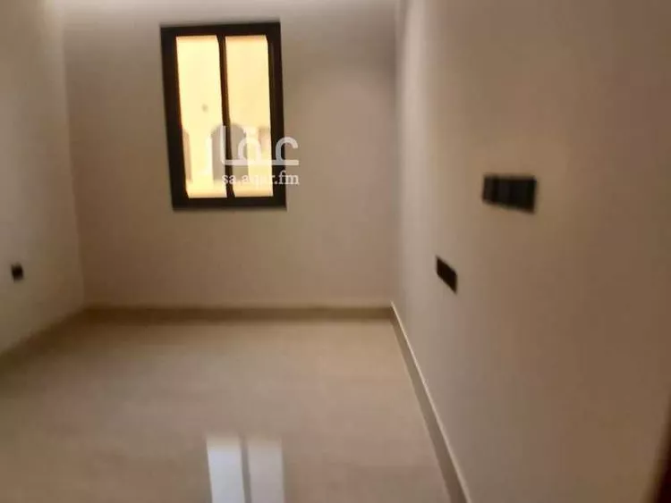 فيلا للبيع في شارع قريب من الدائري وخديجه , حي العريجاء الغربي, مدينة الرياض, منطقة الرياض 10
