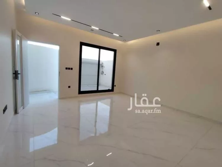 دور للبيع في شارع بعلبك, حي عكاظ, مدينة الرياض, منطقة الرياض 15