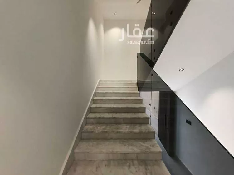 فيلا للبيع في شارع أبي عمرو الياسري, حي بدر, مدينة الرياض, منطقة الرياض صورة 2