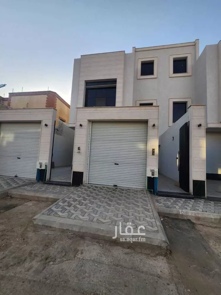 Floor for Sale in Riyadh Al Uraija Al Gharbiyah صورة 2