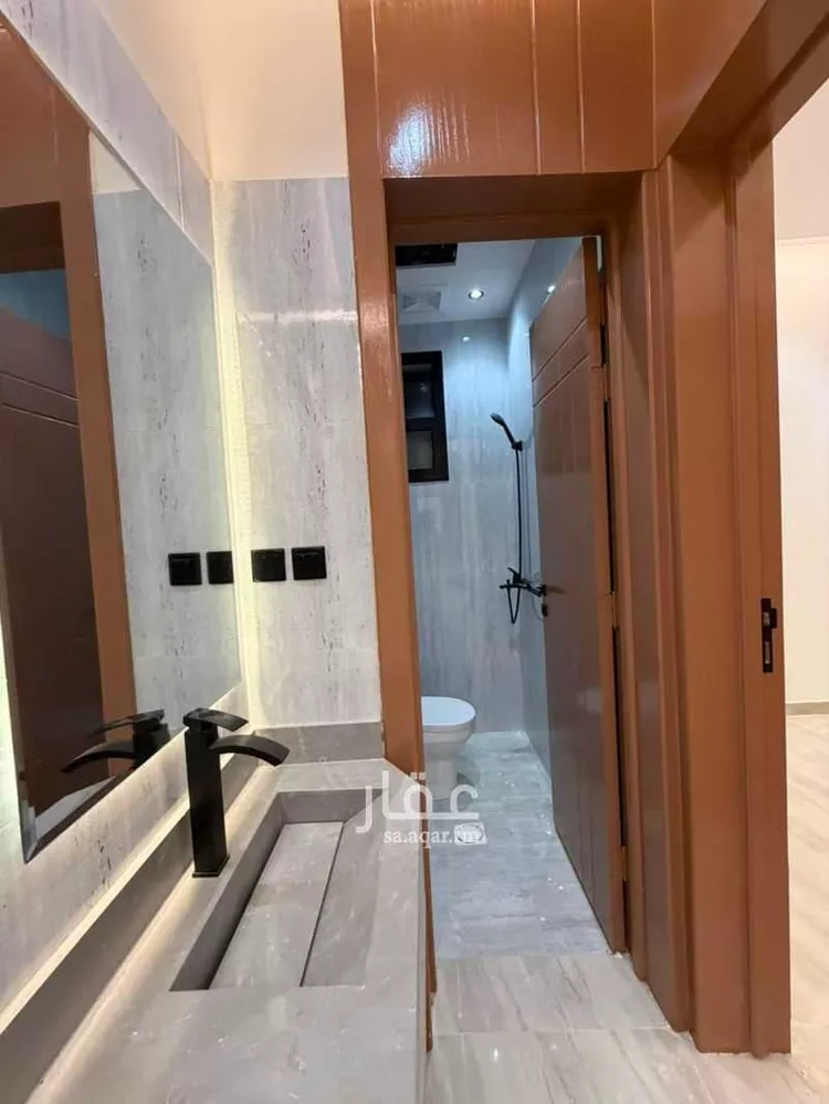 فيلا للبيع في شارع ابن خزرج, حي العريجاء الغربي, مدينة الرياض, منطقة الرياض 12