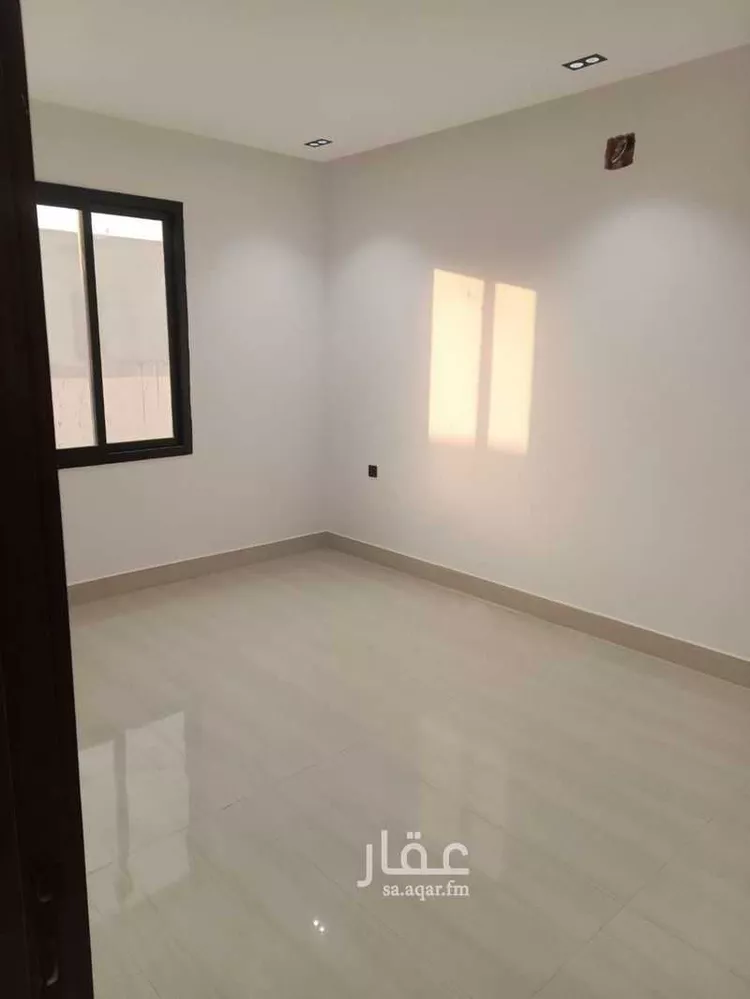 فيلا للبيع في شارع أم الخير الشامية, حي العريجاء الغربي, مدينة الرياض, منطقة الرياض 18