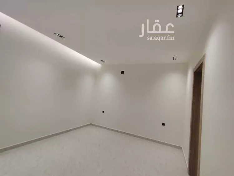 دور للبيع في شارع شعيب المدائني, حي طويق, مدينة الرياض, منطقة الرياض 15