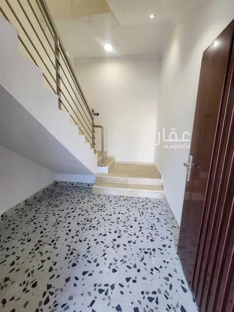 دور للبيع في شارع ابي الفتوح ابي الحسن, حي طيبة, مدينة الرياض, منطقة الرياض صورة 4