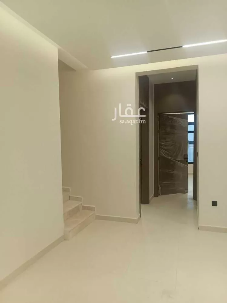 فيلا للبيع في شارع المزاريع, حي الحزم, مدينة الرياض, منطقة الرياض 8