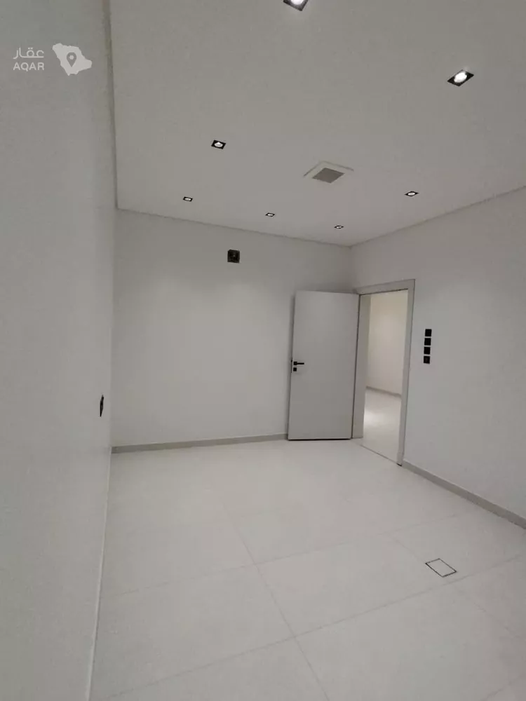 Floor for Sale in Riyadh Ad Duraihimiyah 2