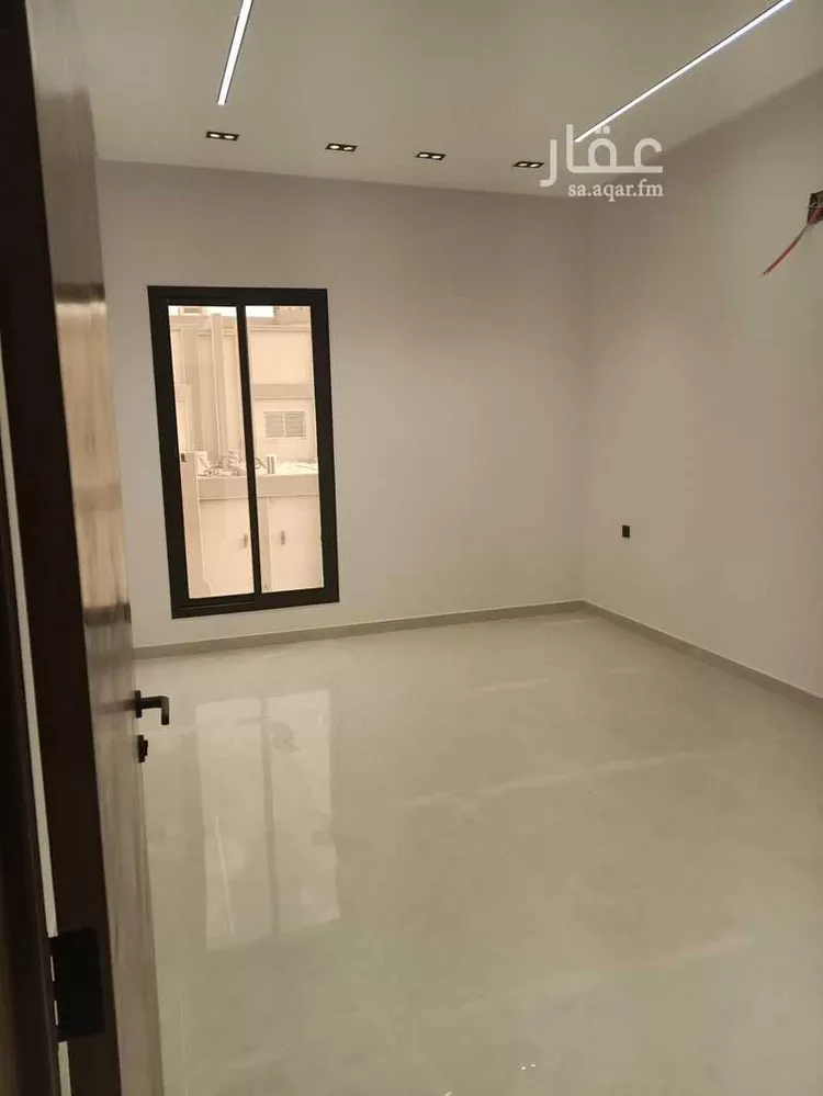 فيلا للبيع في شارع ماجد بن معيد, حي طويق, مدينة الرياض, منطقة الرياض 6