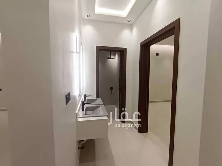 دور للبيع في شارع الصرة, حي بدر, مدينة الرياض, منطقة الرياض صورة 5