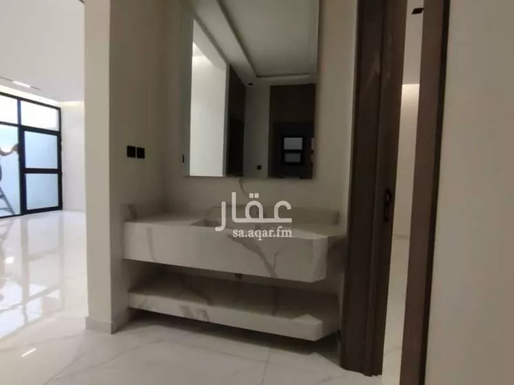 دور للبيع في شارع بعلبك, حي عكاظ, مدينة الرياض, منطقة الرياض صورة 2