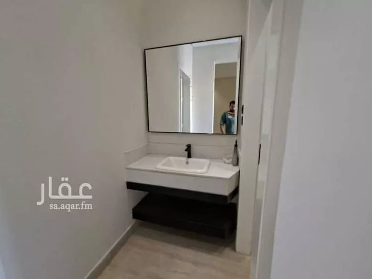 فيلا للبيع في شارع الخزرج, حي طويق, مدينة الرياض, منطقة الرياض 7