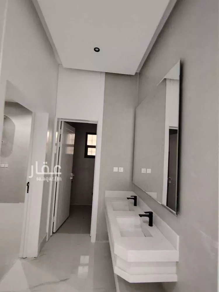 فيلا للبيع في شارع أم الخير الشامية, حي العريجاء الغربي, مدينة الرياض, منطقة الرياض 6