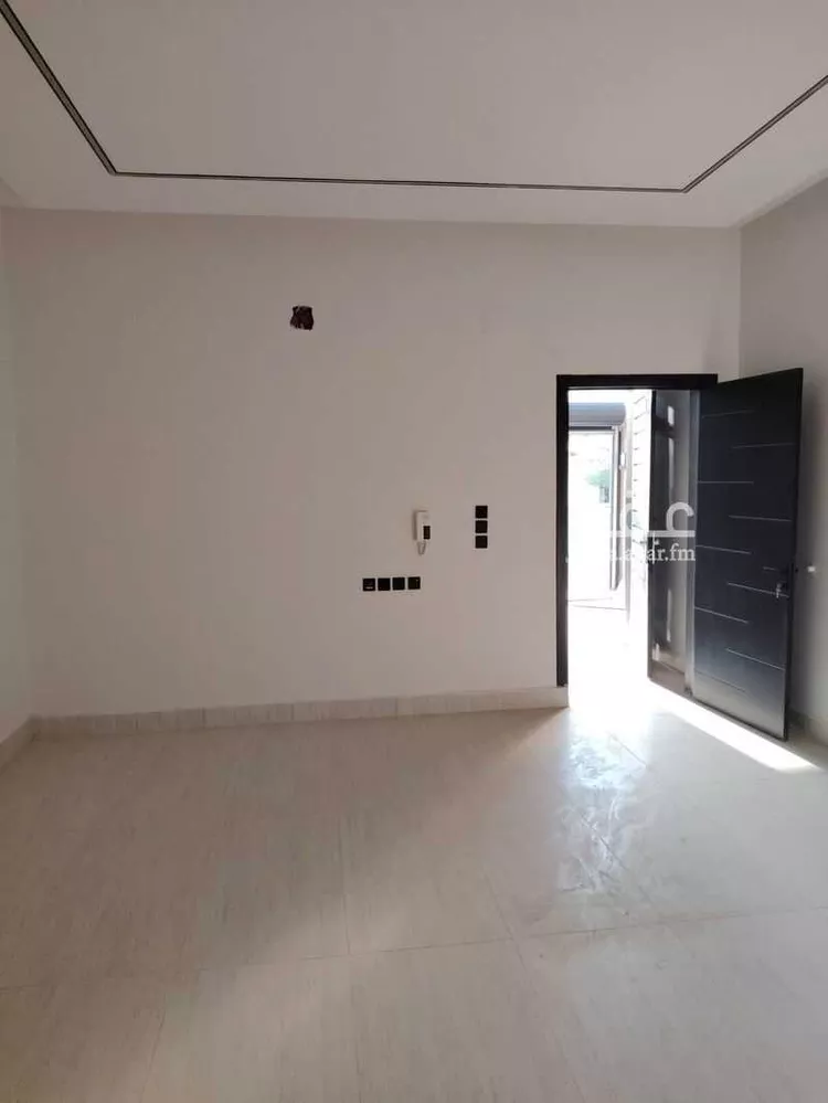 دور للبيع في شارع الوتر, حي طويق, مدينة الرياض, منطقة الرياض صورة 4