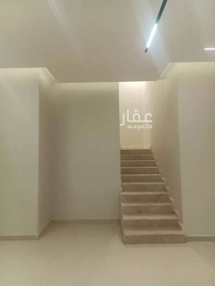 فيلا للبيع في شارع المزاريع, حي الحزم, مدينة الرياض, منطقة الرياض 10