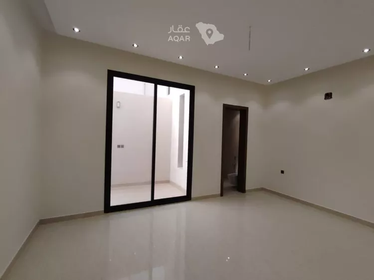 Floor for Sale in Riyadh Tuwaiq 16