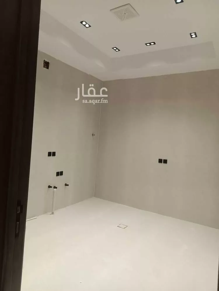 فيلا للبيع في شارع ماجد بن معيد, حي طويق, مدينة الرياض, منطقة الرياض 16