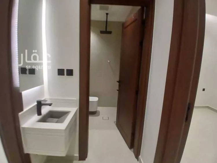 شقة للبيع في شارع ابي عبدالله العسقلاني, حي بدر, مدينة الرياض, منطقة الرياض 7