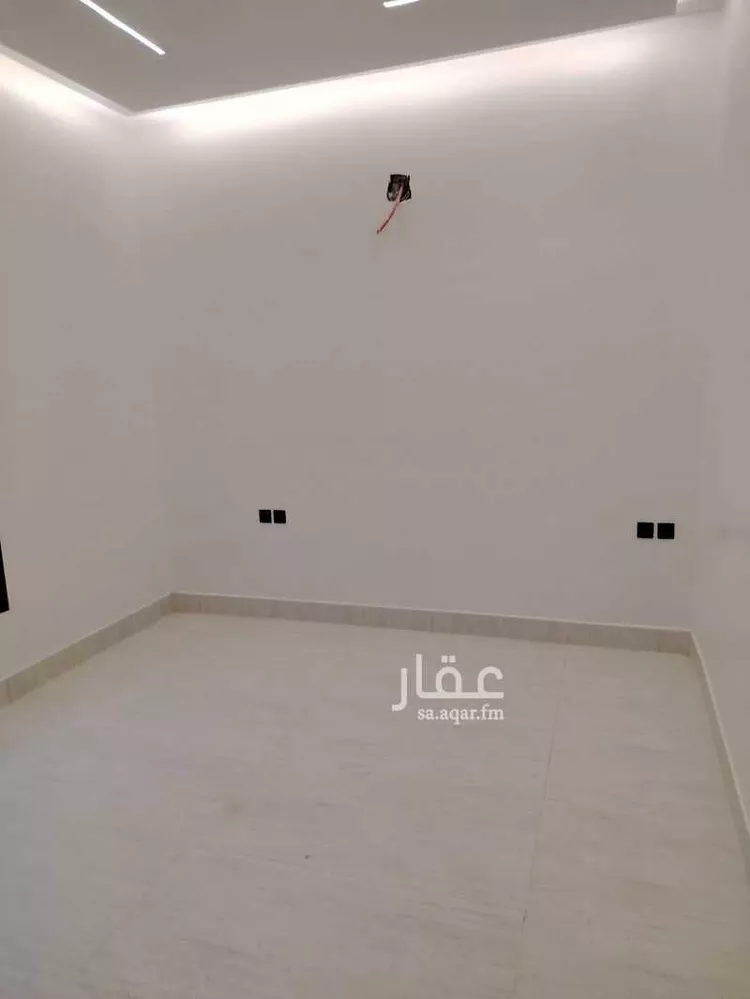 دور للبيع في شارع الوتر, حي طويق, مدينة الرياض, منطقة الرياض صورة 4