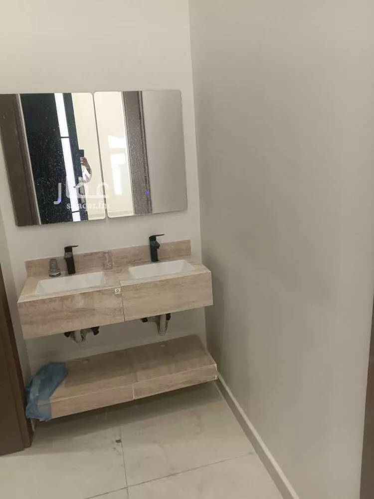 فيلا للبيع في شارع المزاريع, حي الحزم, مدينة الرياض, منطقة الرياض 6