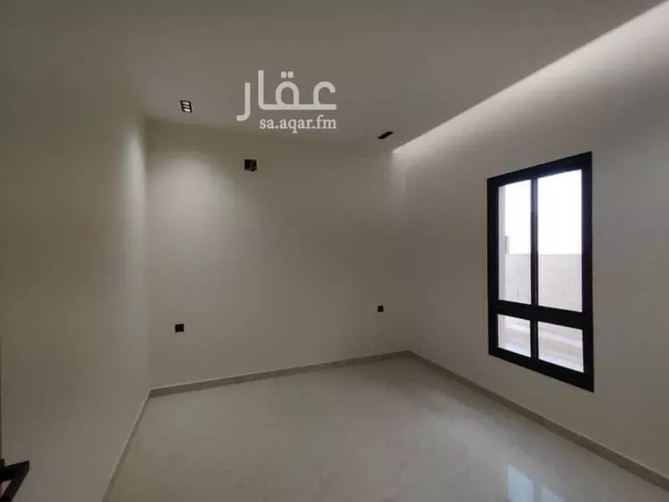 دور للبيع في شارع شعيب المدائني, حي طويق, مدينة الرياض, منطقة الرياض 4