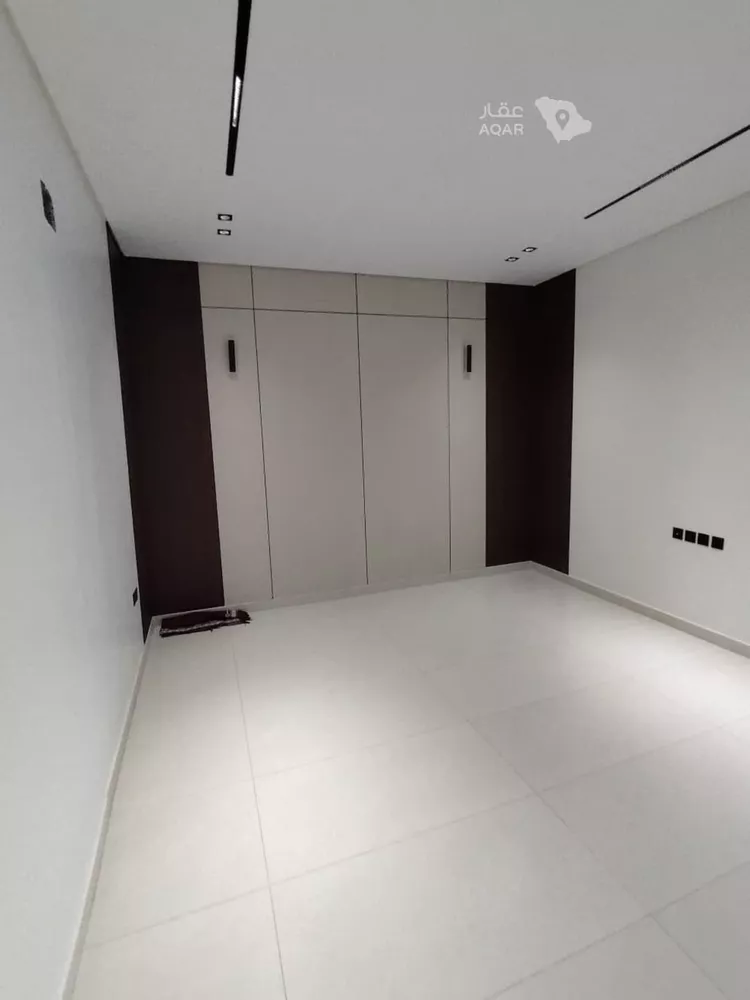 دور للبيع في شارع جبل المكبر, حي الدريهمية, مدينة الرياض, منطقة الرياض 7