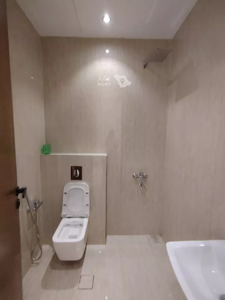 Floor for Sale in Riyadh Tuwaiq 4
