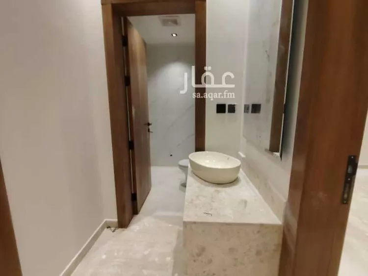 دور للبيع في شارع بعلبك, حي عكاظ, مدينة الرياض, منطقة الرياض 10