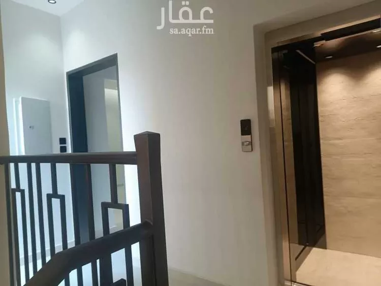 دور للبيع في شارع الصرة, حي بدر, مدينة الرياض, منطقة الرياض صورة 4