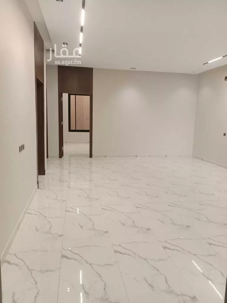 Floor for Sale in Riyadh Tuwaiq صورة 2