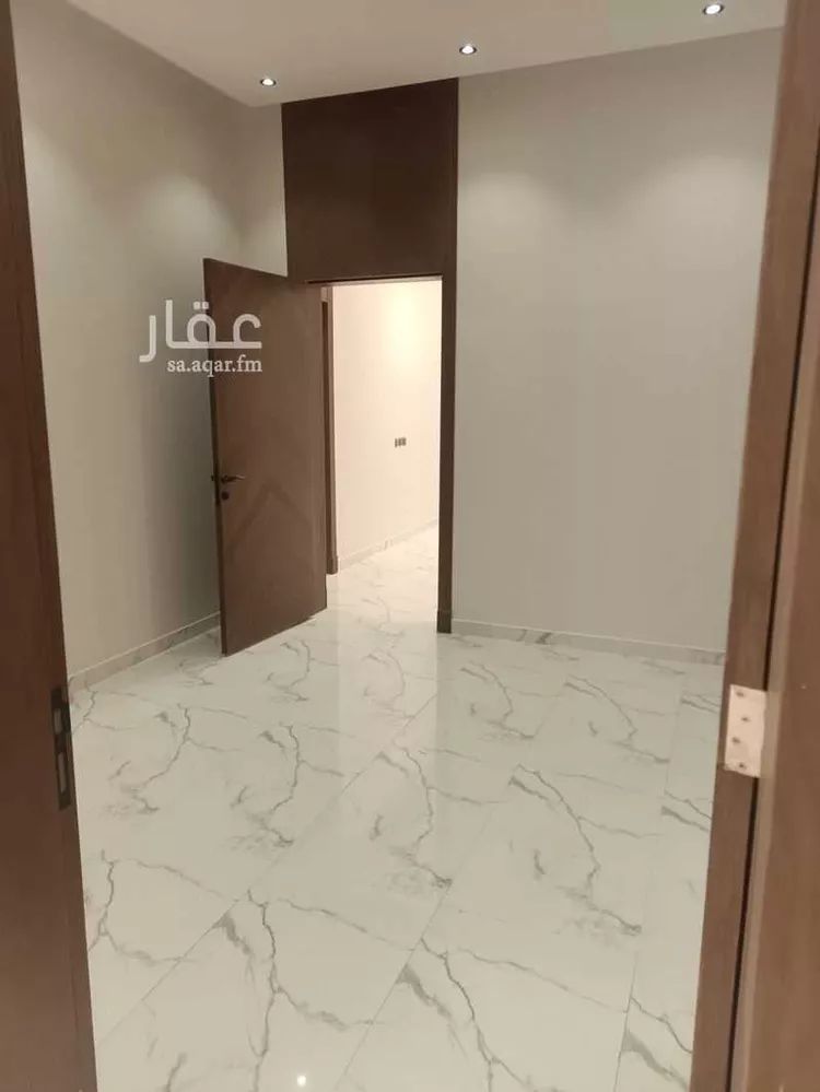Floor for Sale in Riyadh Tuwaiq صورة 4