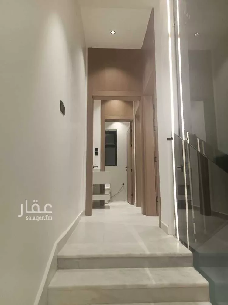 فيلا للبيع في شارع أبي عمرو الياسري, حي بدر, مدينة الرياض, منطقة الرياض 9