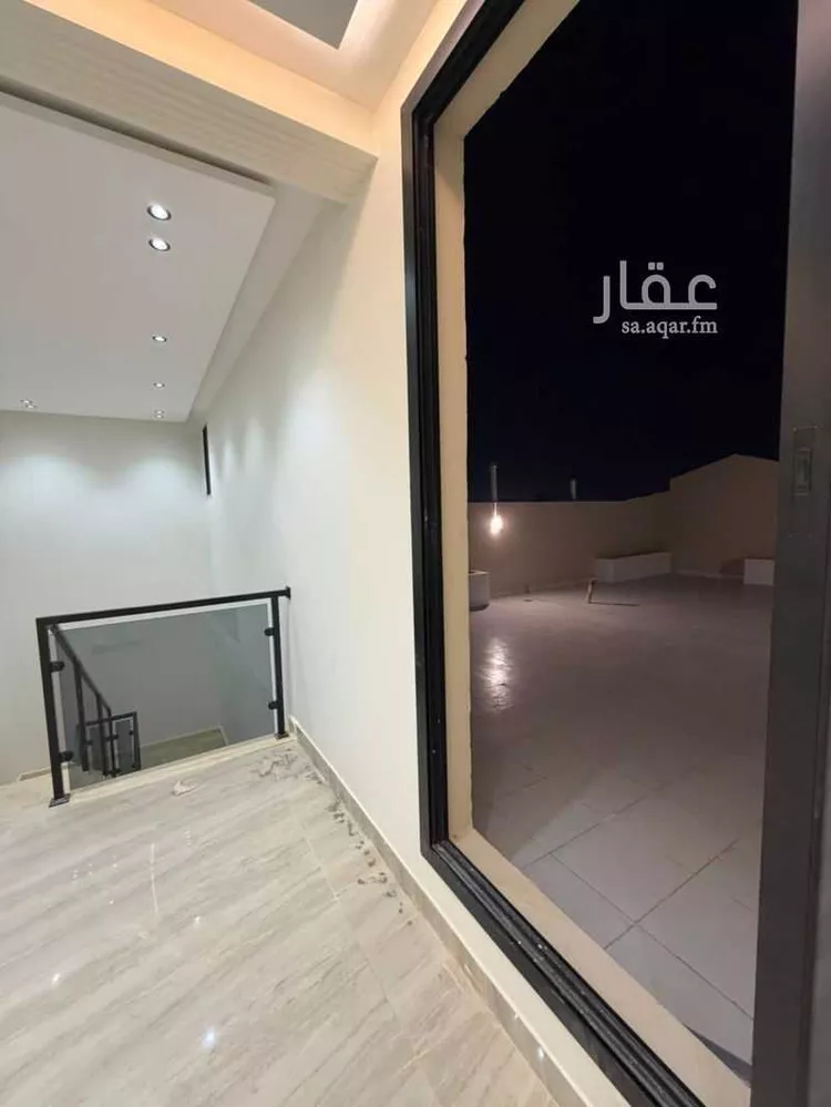 فيلا للبيع في شارع ابن خزرج, حي العريجاء الغربي, مدينة الرياض, منطقة الرياض 15