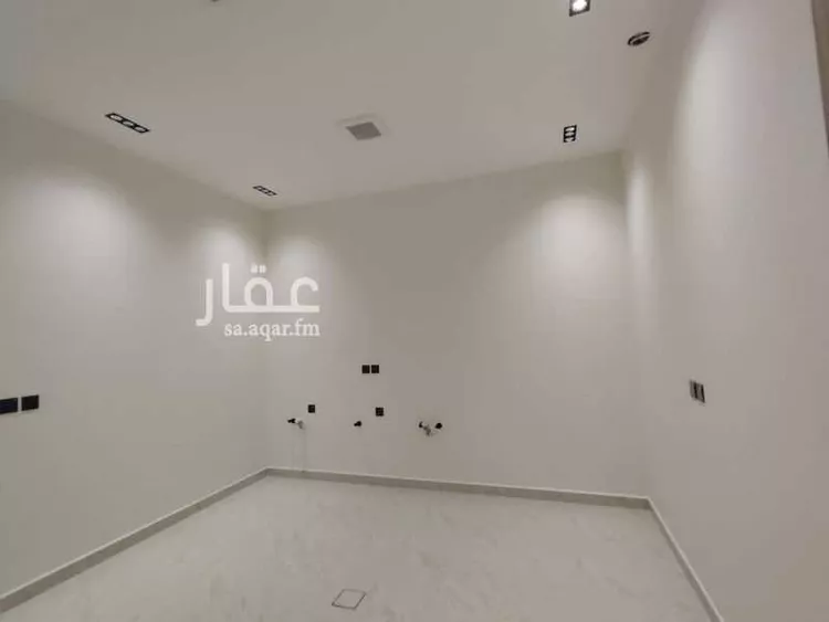 دور للبيع في شارع شعيب المدائني, حي طويق, مدينة الرياض, منطقة الرياض 14
