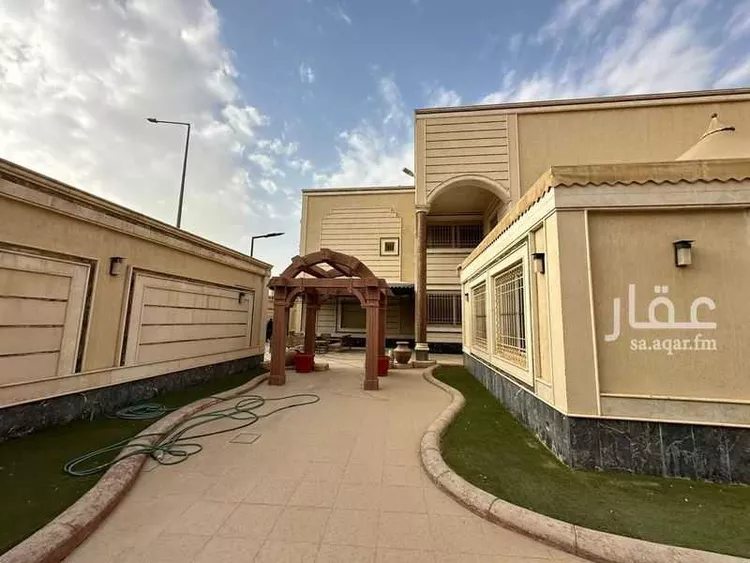 فيلا للبيع في شارع البحرية, حي الياسمين, مدينة الرياض, منطقة الرياض 18