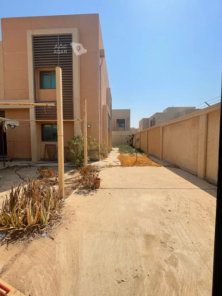 فيلا للإيجار في شارع مدينة الجبيل الصناعية 1091 ، حي جلمودة ، الجبيل ، الجبيل 3