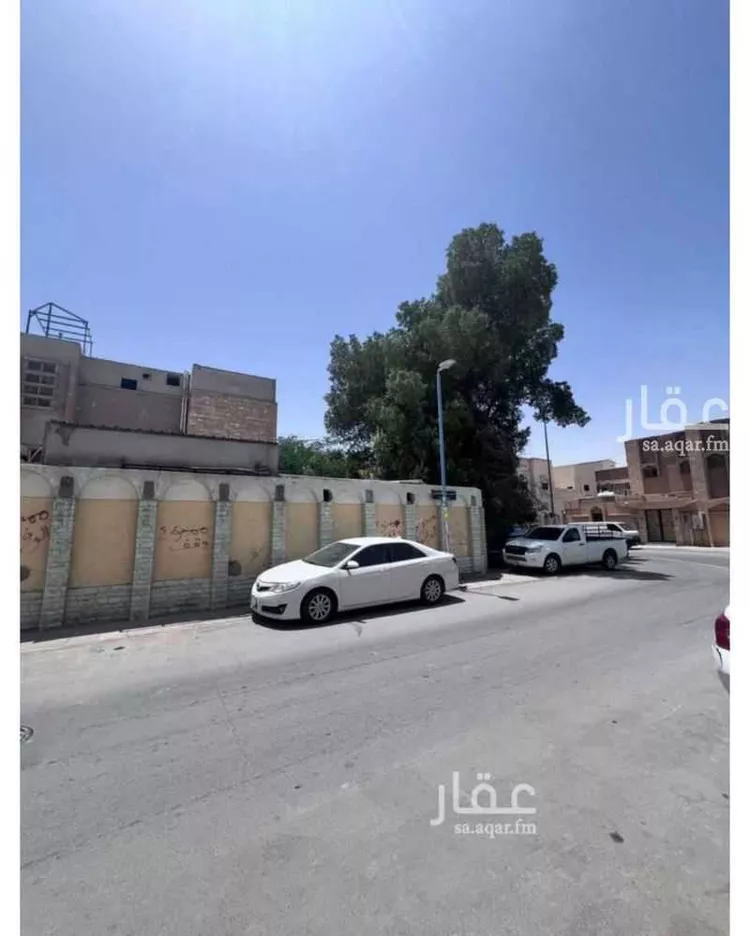 Building for Sale in Riyadh Al Malaz