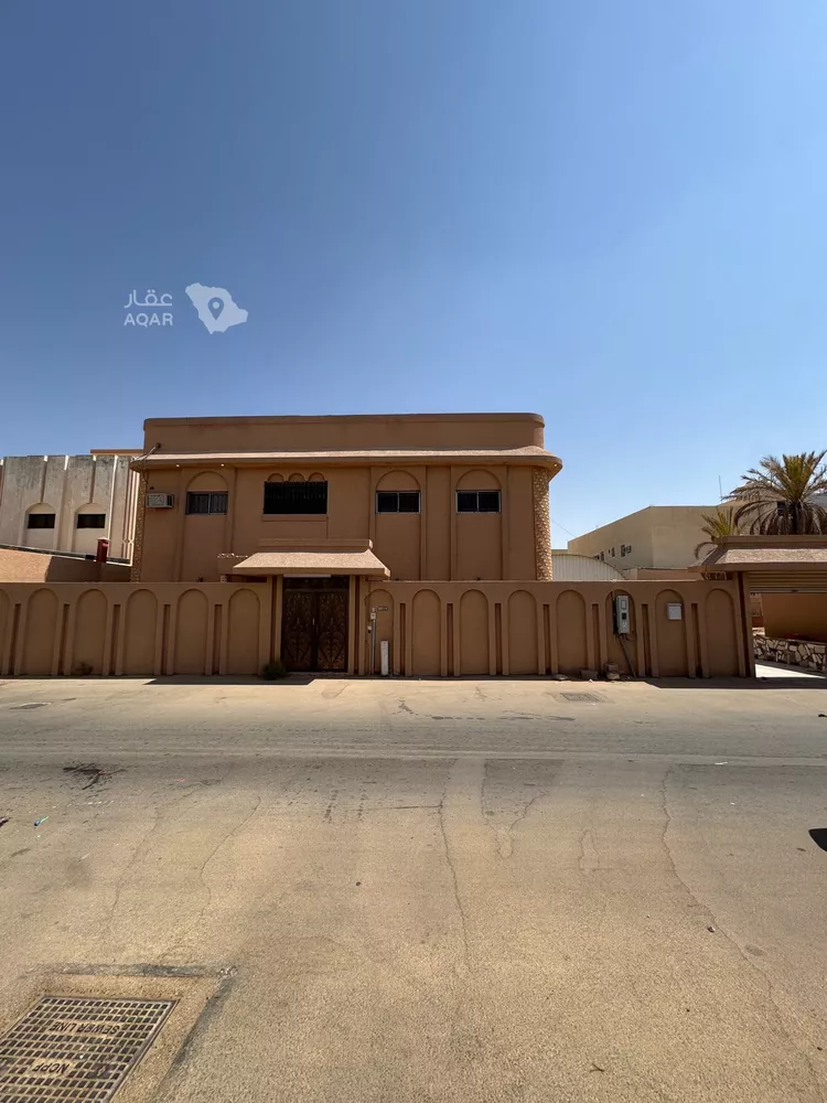 Villa for Sale in Buraydah Al Basateen 2