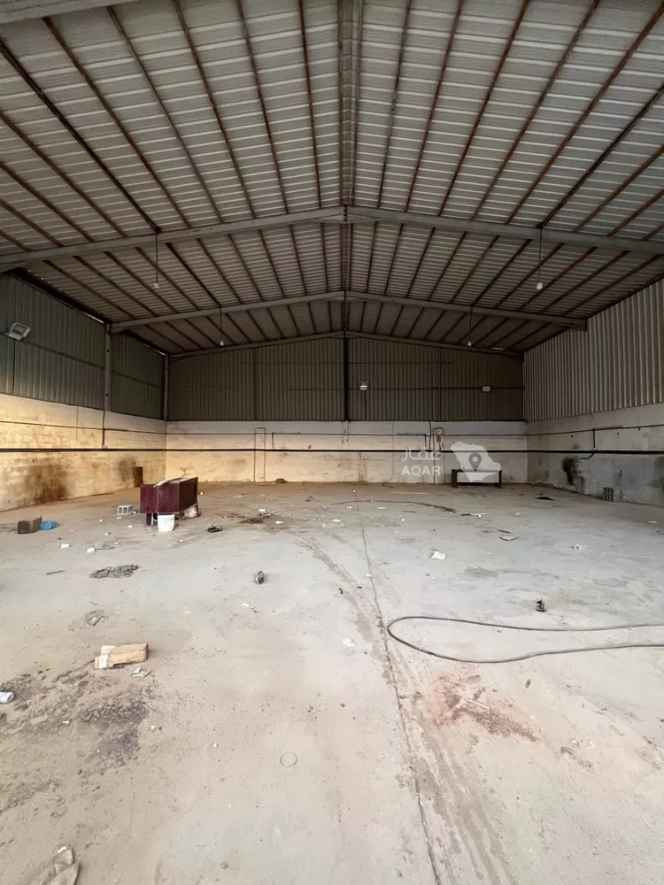Workshop for rent in Buraydah At Tashlih صورة 2