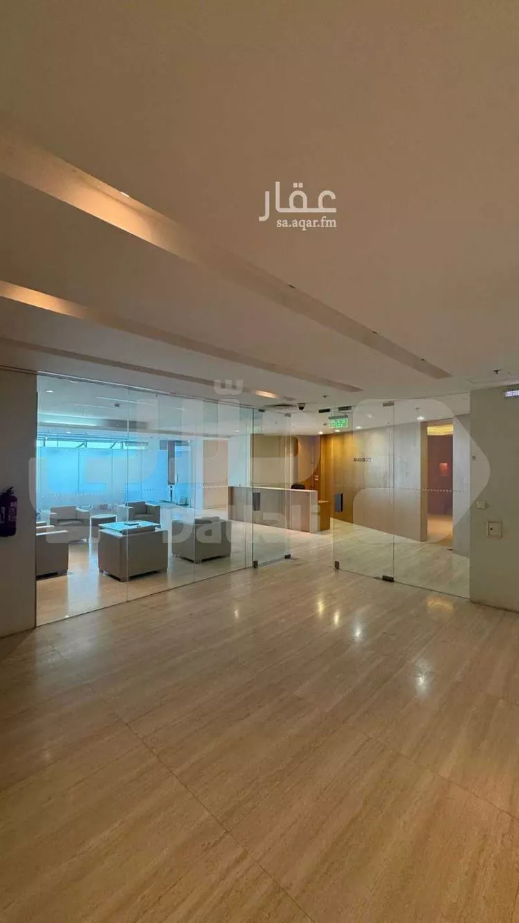 Commercial Office for Rent in Riyadh Al Mutamarat