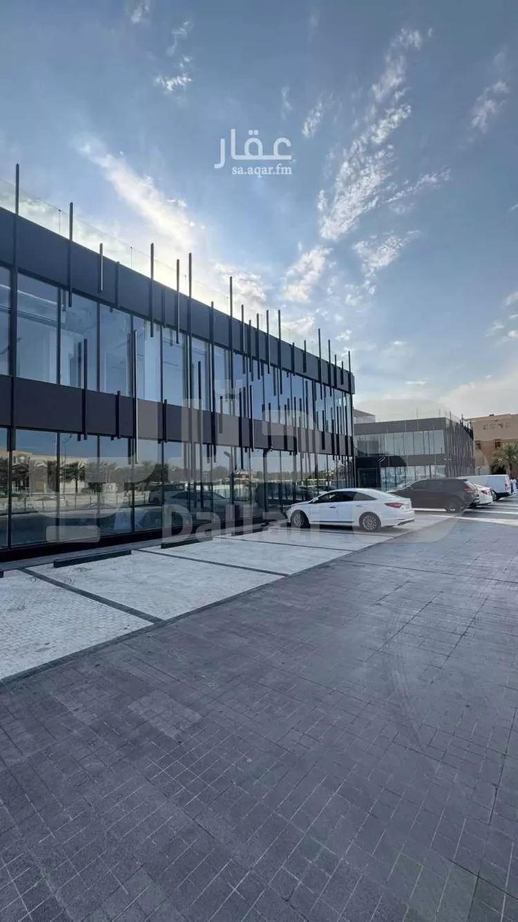 مجمع للإيجار في شارع الملك عبدالعزيز ابن عبدالرحمن سعود, حي الربيع, مدينة الرياض, منطقة الرياض صورة 3