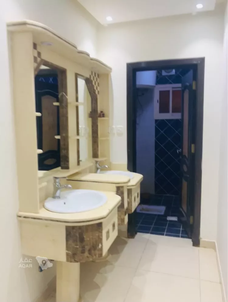 شقة للإيجار في شارع وعله, حي ظهرة لبن, مدينة الرياض, منطقة الرياض 4