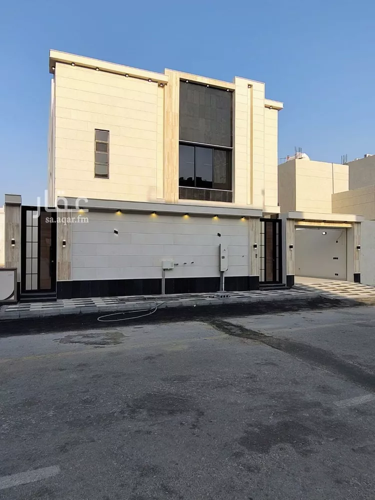 فيلا للبيع في شارع البر, حي الأمواج, مدينة الخبر, المنطقة الشرقية