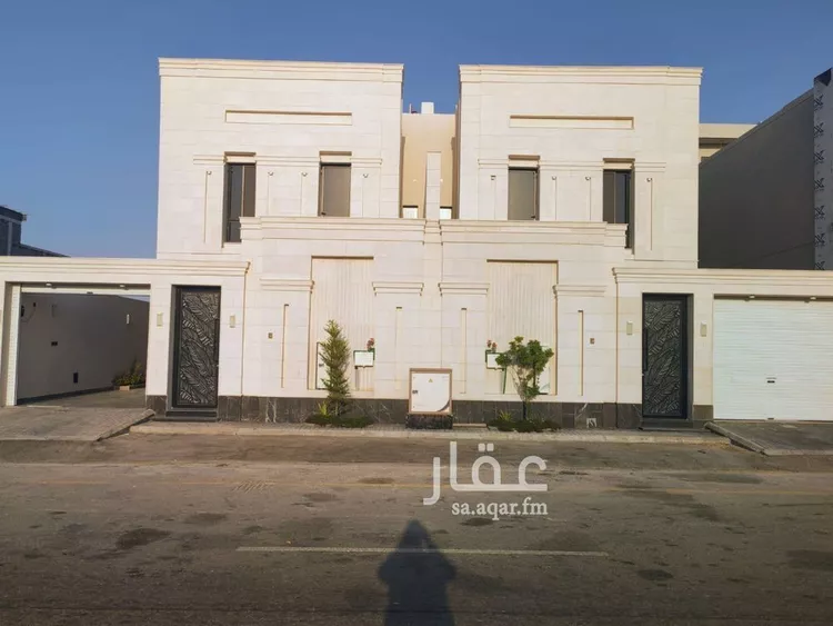 فيلا للبيع في شارع عبدالرحمن ابن كعب الانصاري, حي اللؤلؤ, مدينة الخبر, المنطقة الشرقية 7