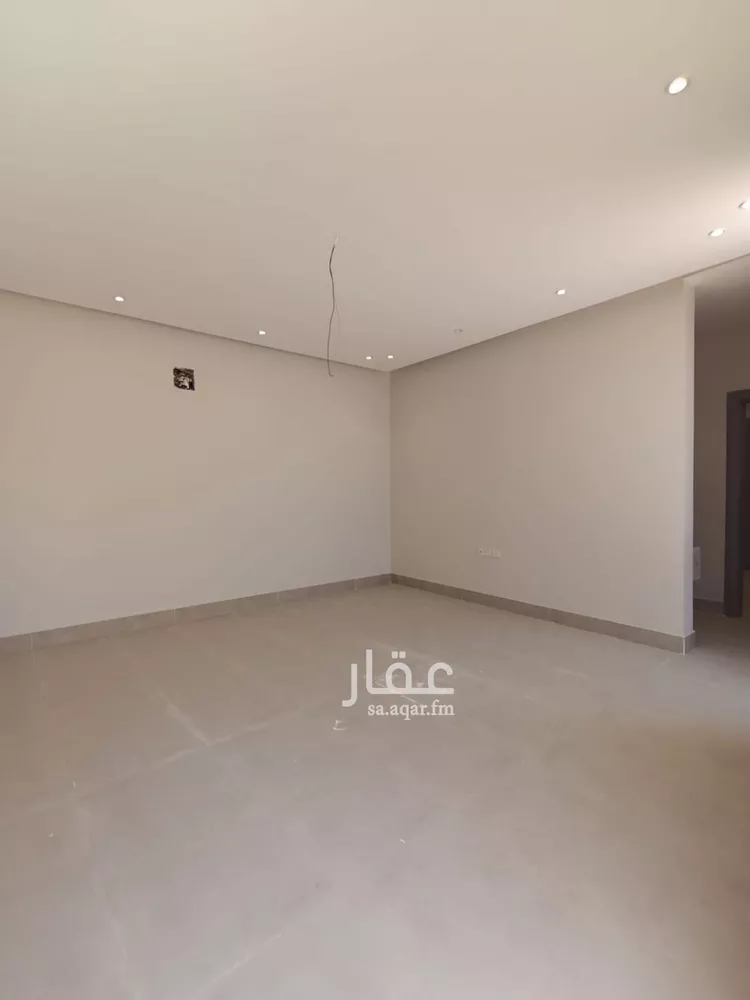 فيلا للبيع في شارع اسماعيل بن اويس, حي الأمواج, مدينة الخبر, المنطقة الشرقية 6
