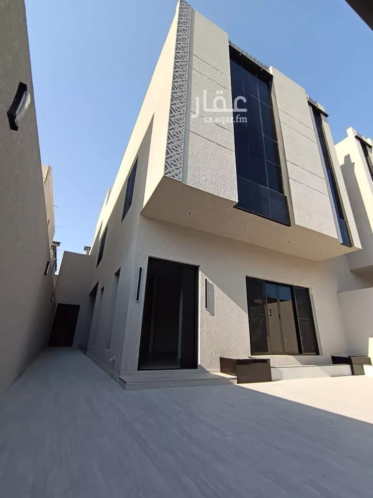 فيلا للبيع في شارع رحيمة, حي الصواري, مدينة الخبر, المنطقة الشرقية