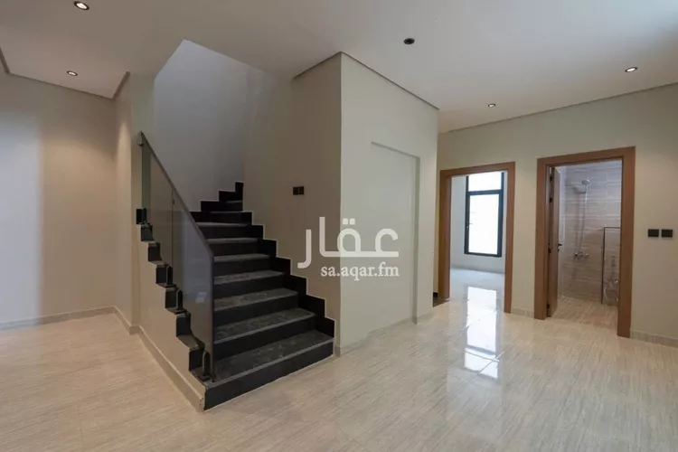 فيلا للبيع في شارع يحيى الحطاب, حي الشفاء, مدينة الخبر, المنطقة الشرقية صورة 2