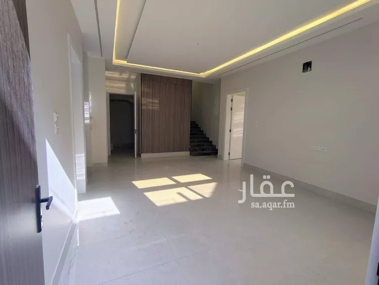 فيلا للبيع في شارع الحوطة, حي الصواري, مدينة الخبر, المنطقة الشرقية 8