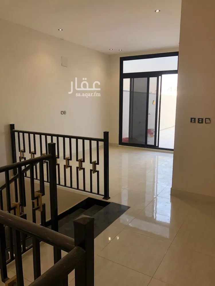 فيلا للبيع في شارع الصحابة, حي العقيق, مدينة الخبر, المنطقة الشرقية صورة 3