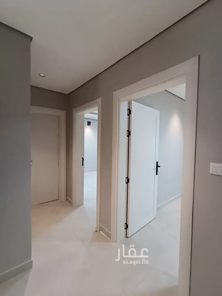 فيلا للبيع في شارع اليسر, حي الأمواج, مدينة الخبر, المنطقة الشرقية صورة 3